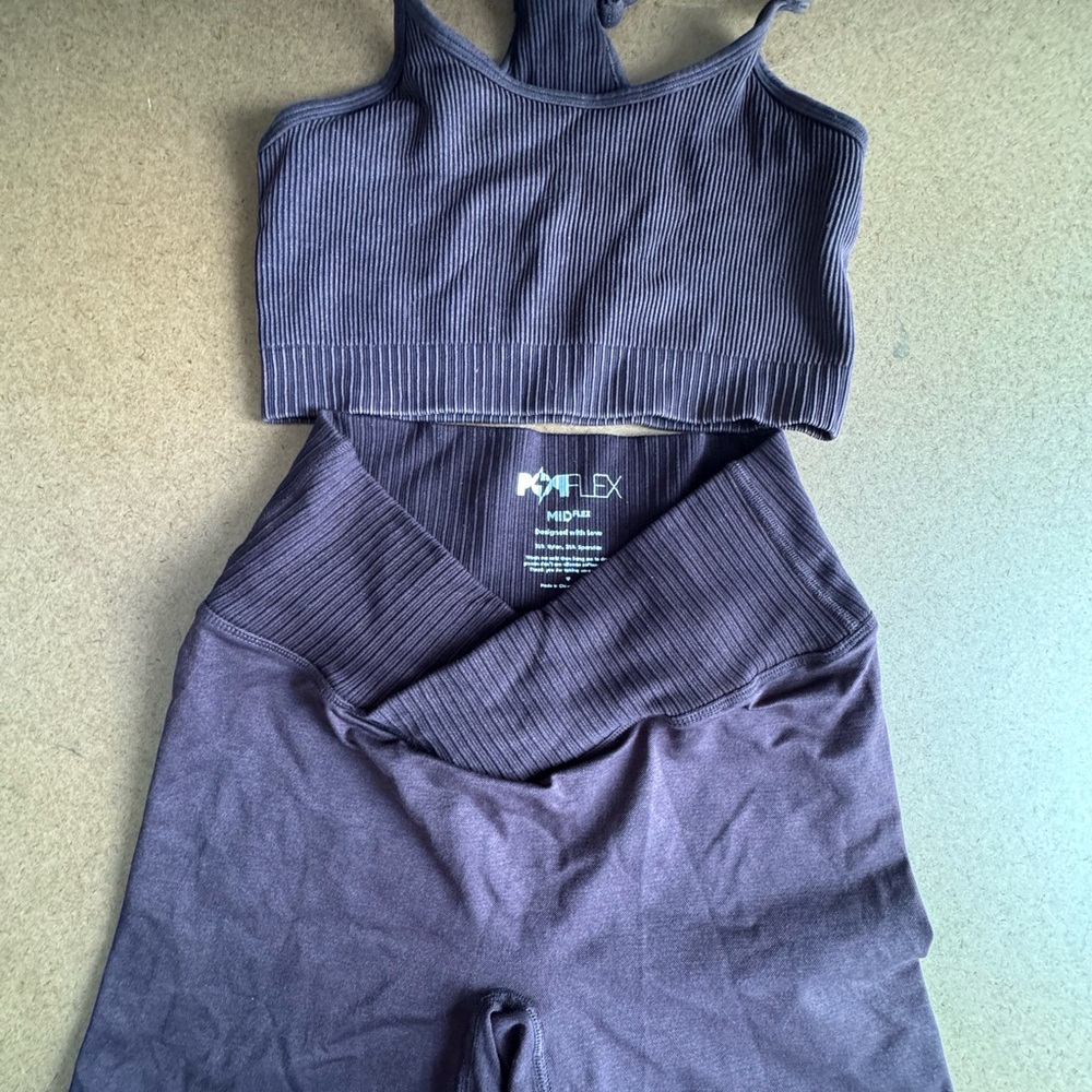 POPFLEX Ribbed Set in Dark Brown
